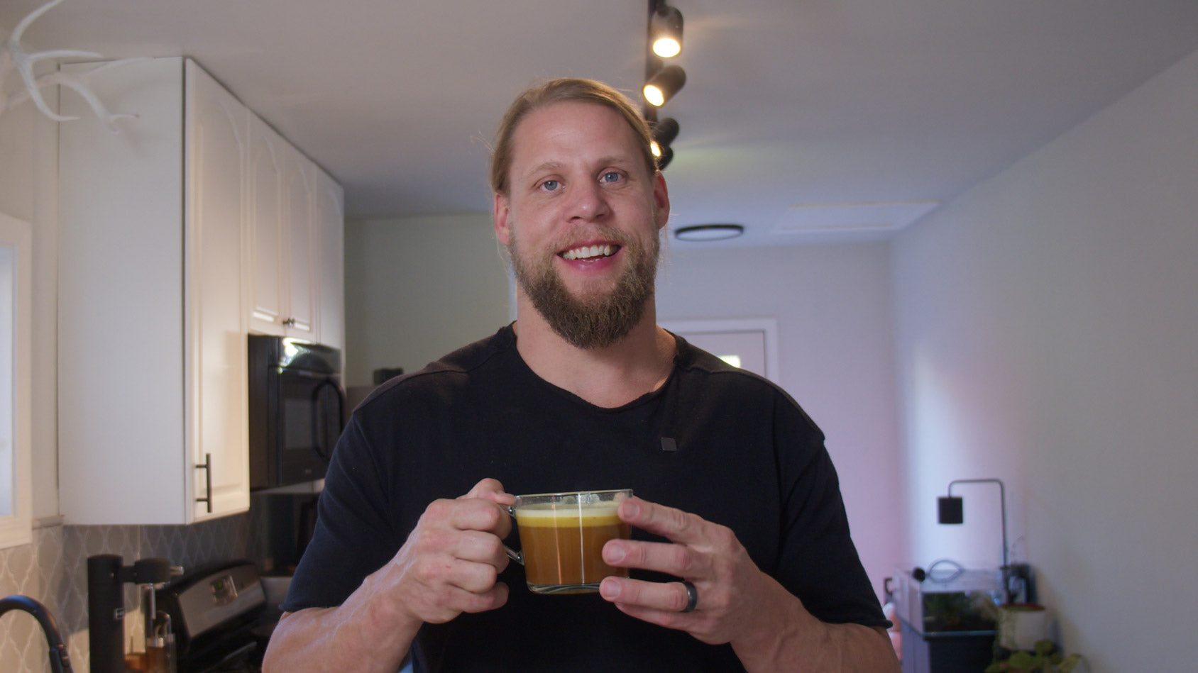 Load video: Video of our Bone Broth product